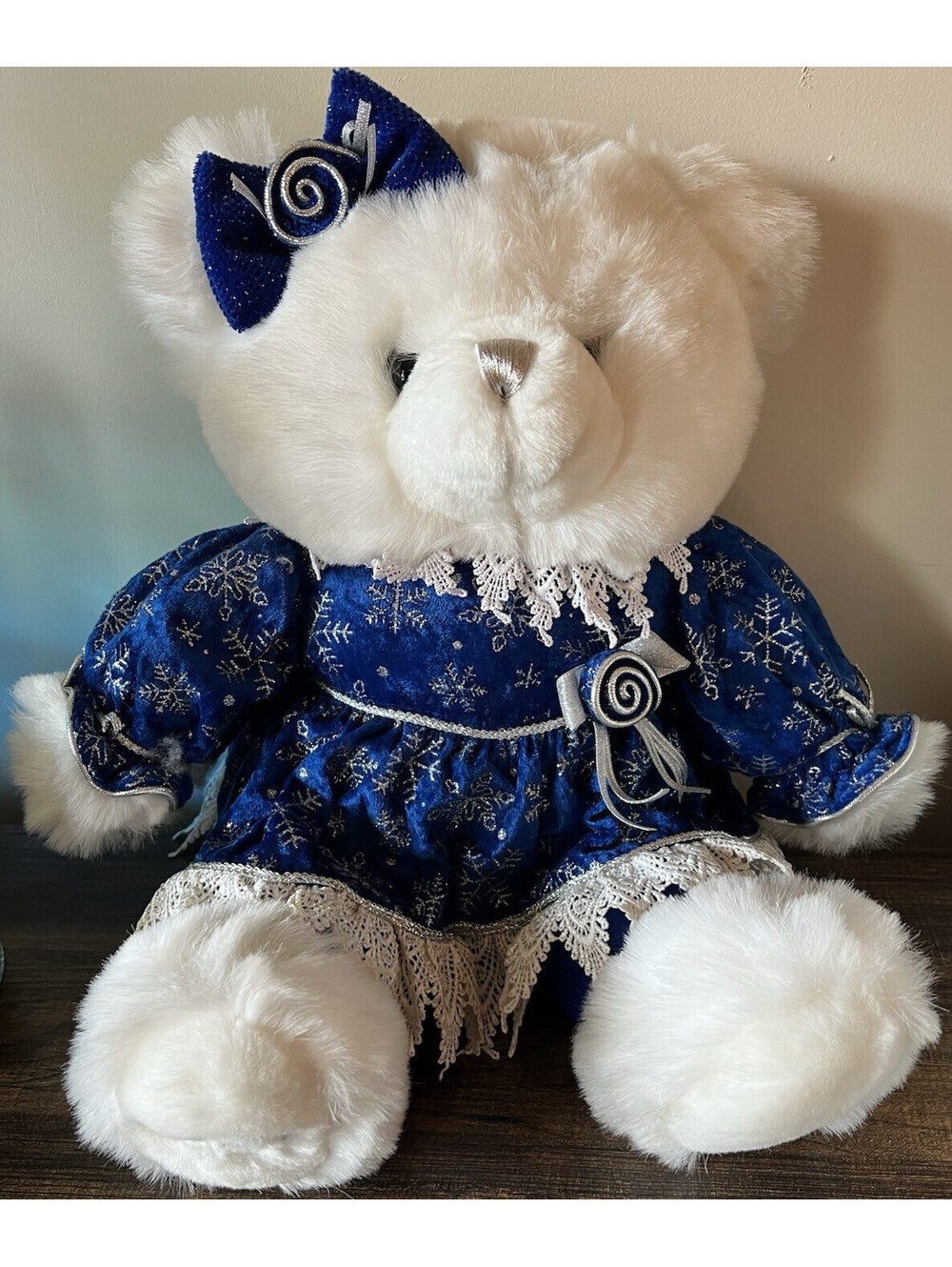 Miss White Plush Bear Blue Velvet Holiday Dress 2001 Christmas White lace